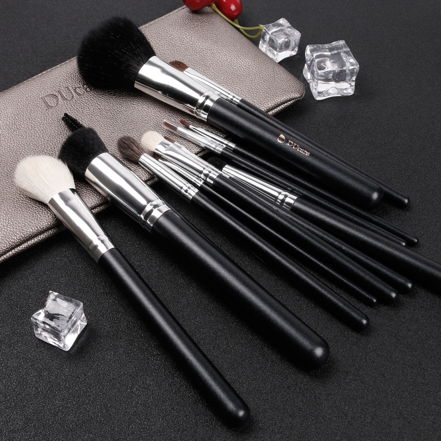 12 Pieces Makeup Brush Set